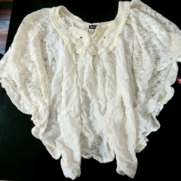 Shirt - Picture 1 of 3